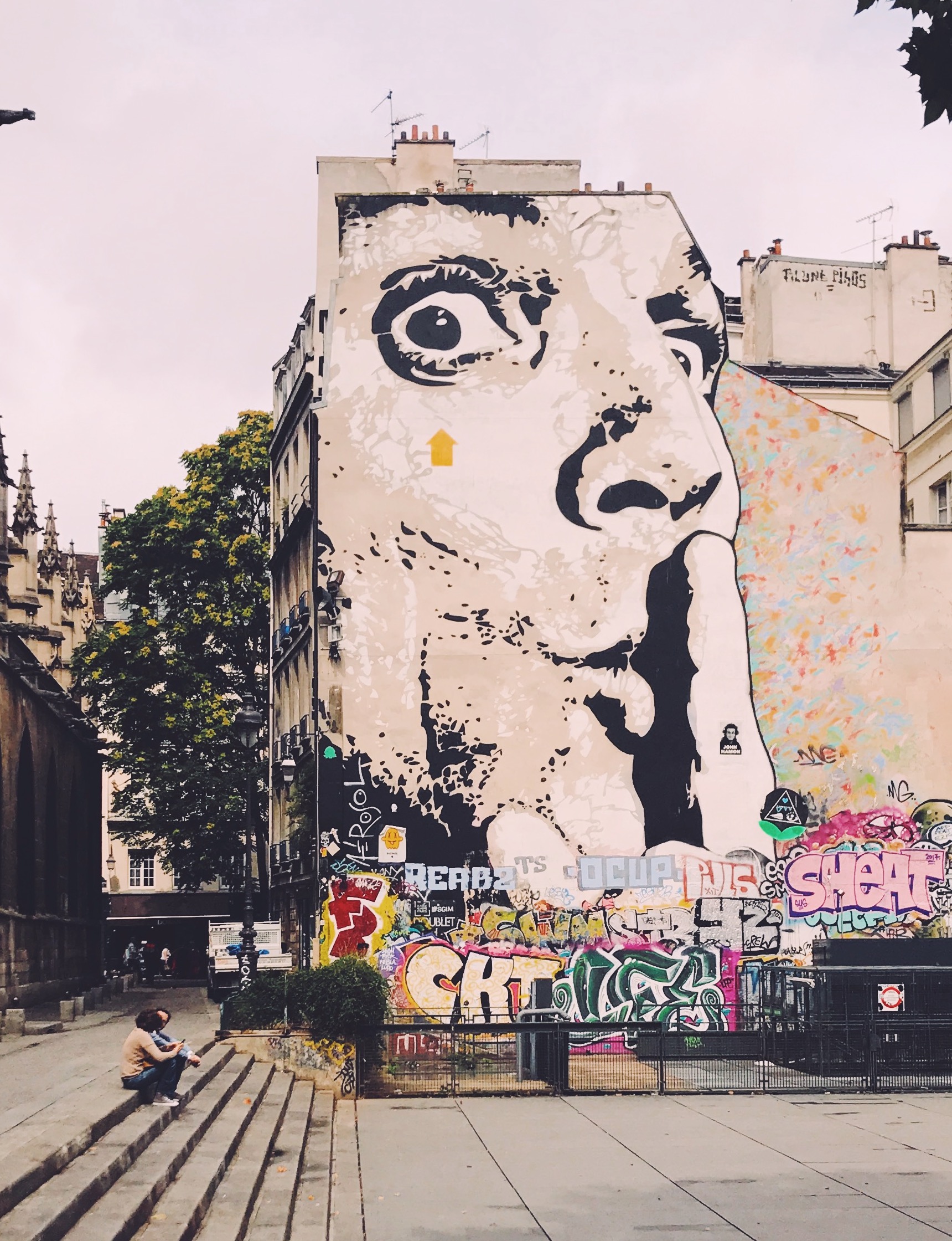 You are currently viewing [EN] Unveiling Paris’s Colorful Streets: A Journey through Street Art